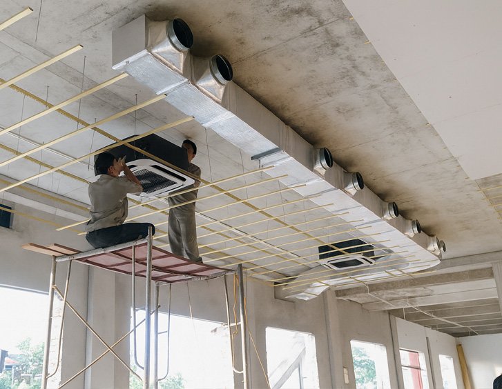 Quy trình lắp đặt miệng gió điều hòa đúng kỹ thuật để đảm bảo hiệu suất