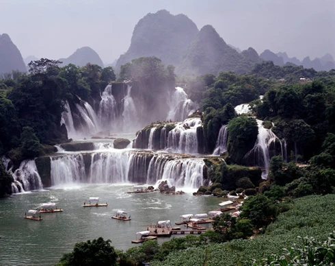 Khu du lịch Suối Mơ: mộng mơ và huyền bí - Doanh Thương